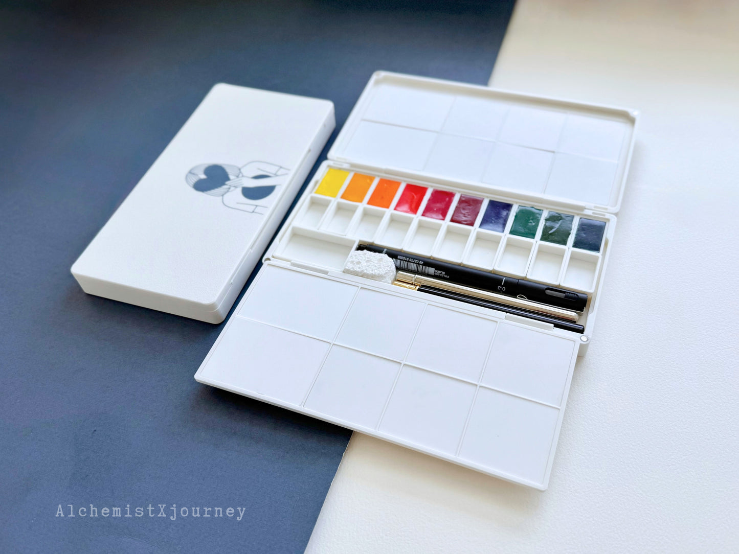 30 Slim Full Pan Watercolor Palette AX21, Ceramic or Resin Tray, Magnetic Base