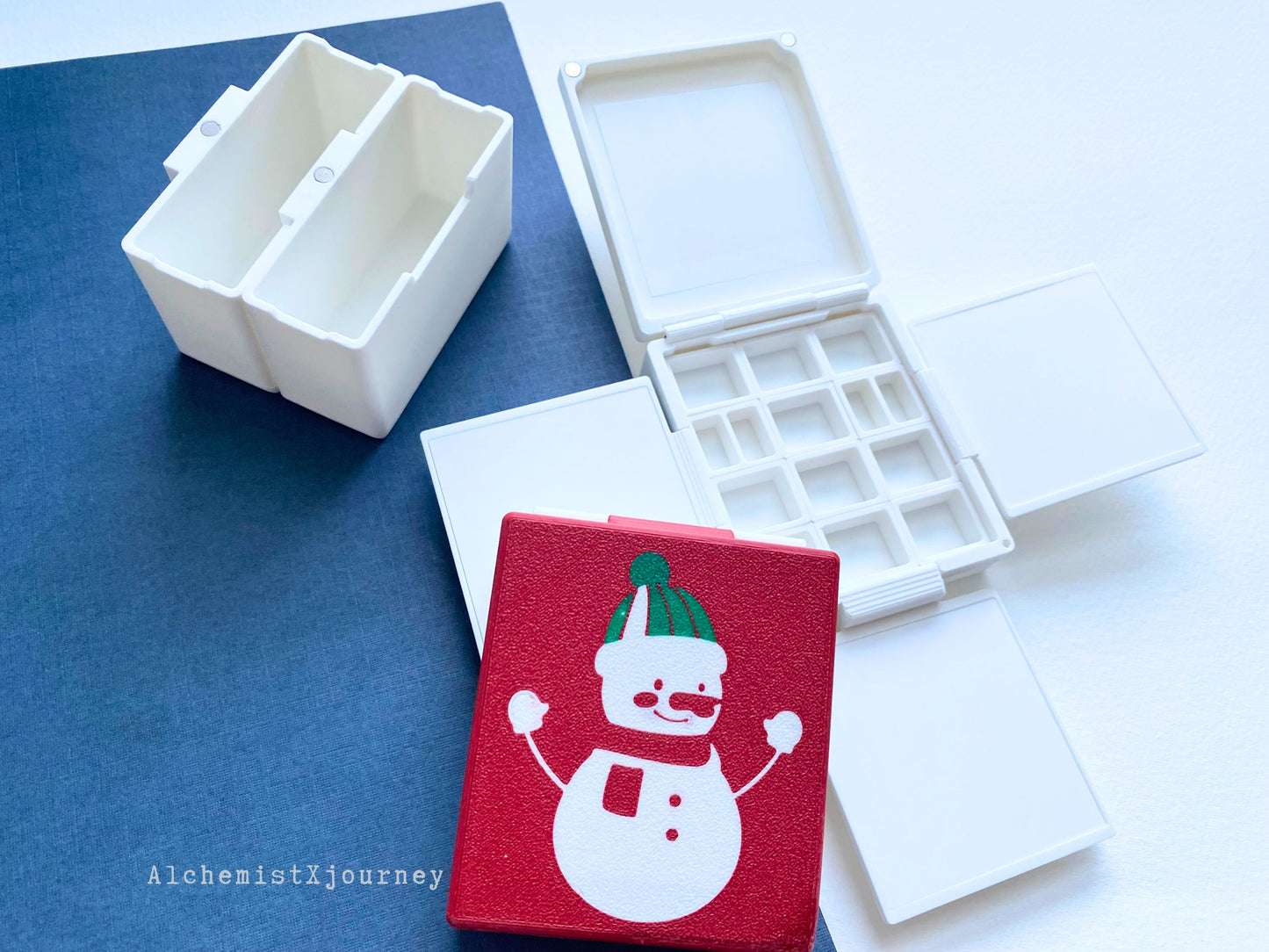 12 Half Pan Watercolor Palette AX4, Holiday Collection