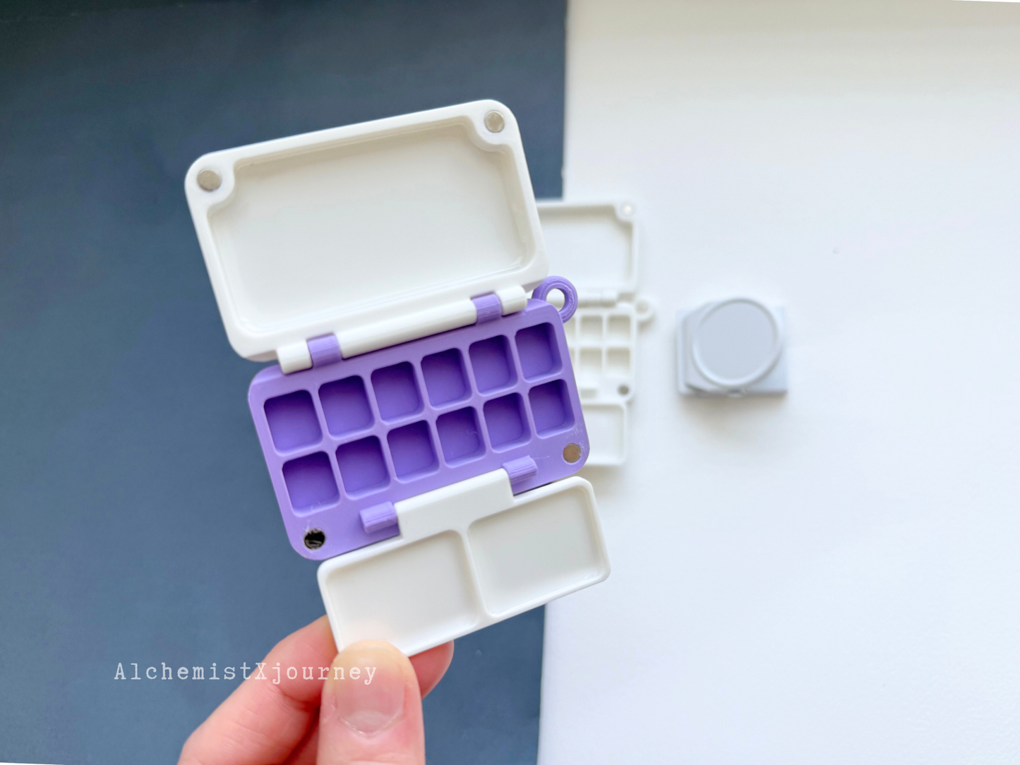 Mini Travel Watercolor Palette AX3, 12 Grid, Compact, Lightweight