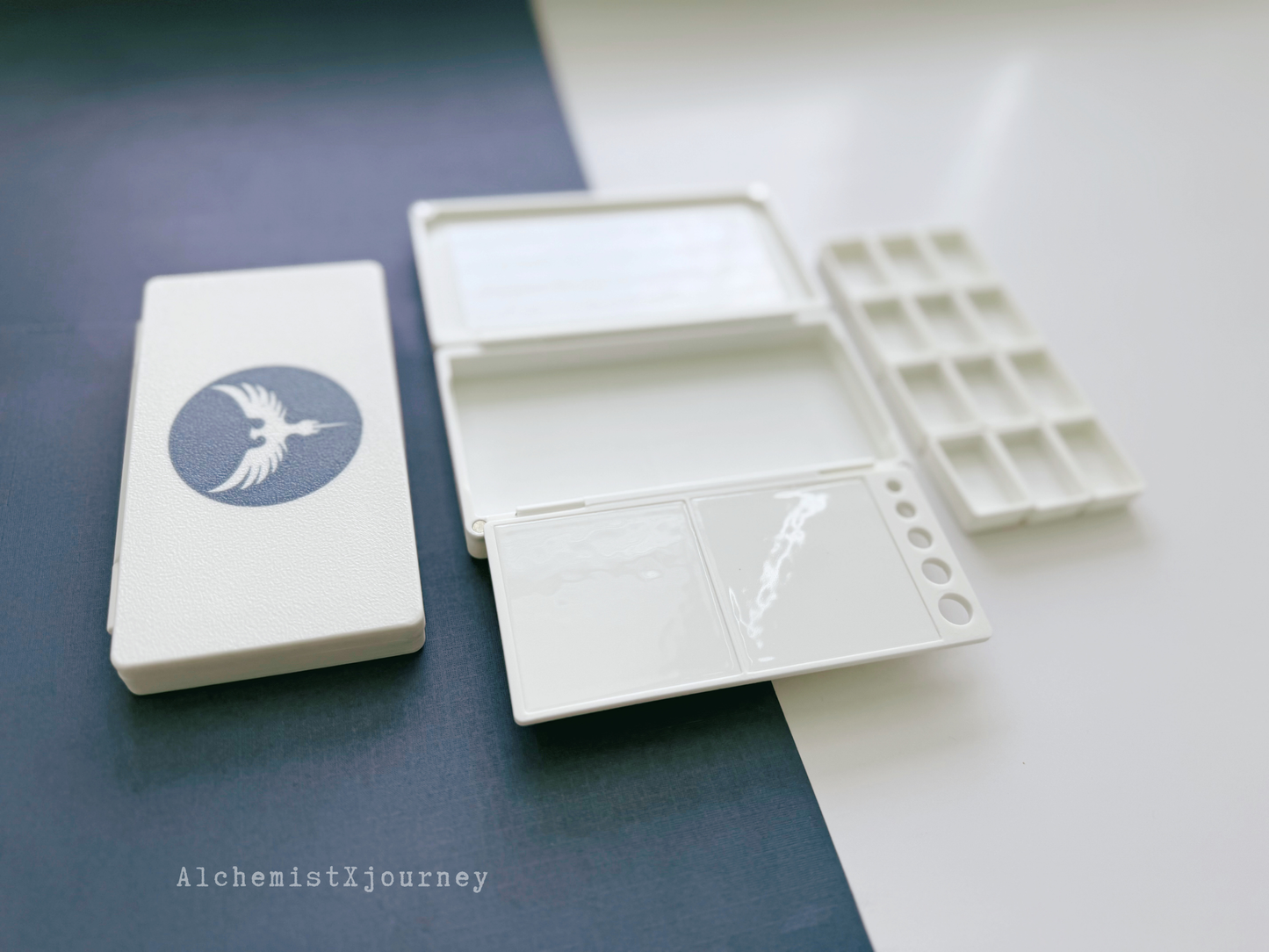 12 Slim Full Pan Watercolor Palette AX18, Glazed Ceramic, Magnetic Base, Compact, Lightweight