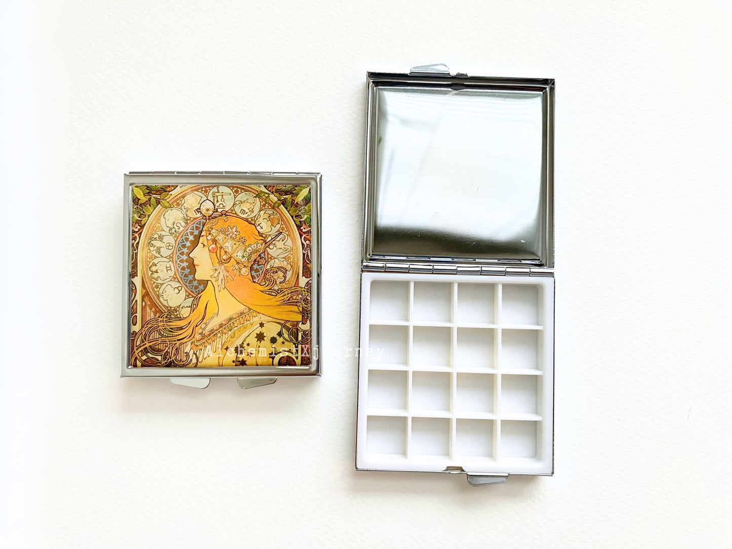 Holbein Artist Watercolor in Mini Travel Palette|Tin Box