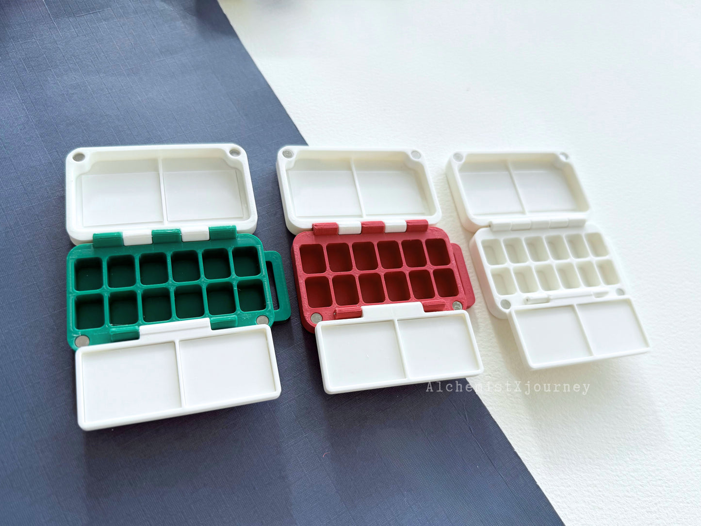 12-Grid Pocket Travel Palette AX31, Glazed Ceramic