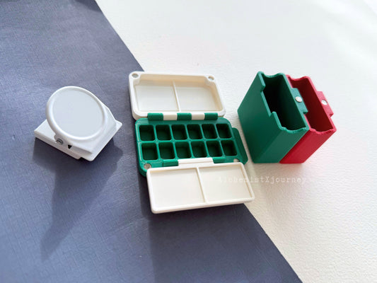 12-Grid Pocket Travel Palette AX31, Glazed Ceramic