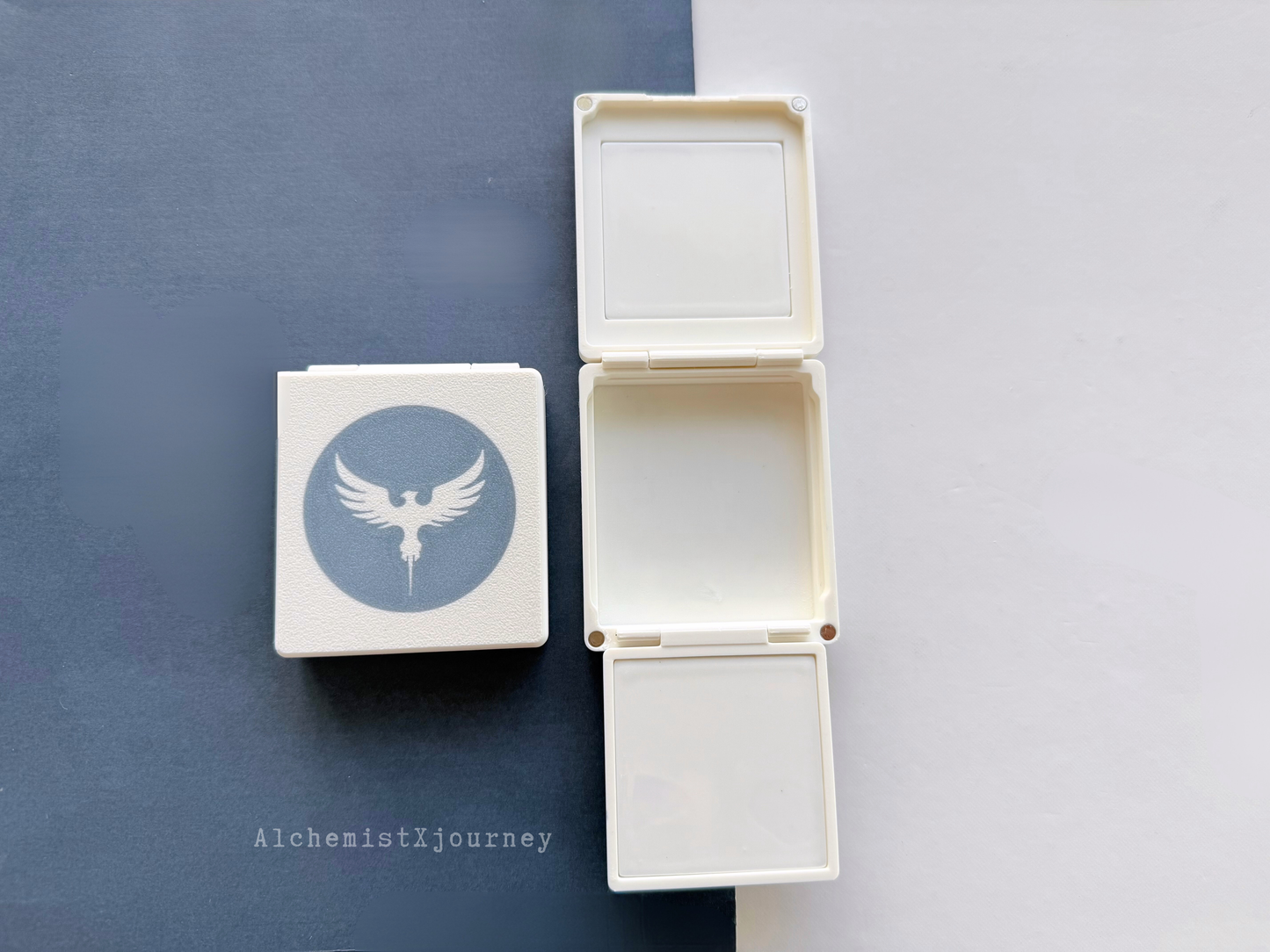 12 Half Pan Watercolor Palette AX29, Glazed Ceramic, Magnetic Base, Plein Air